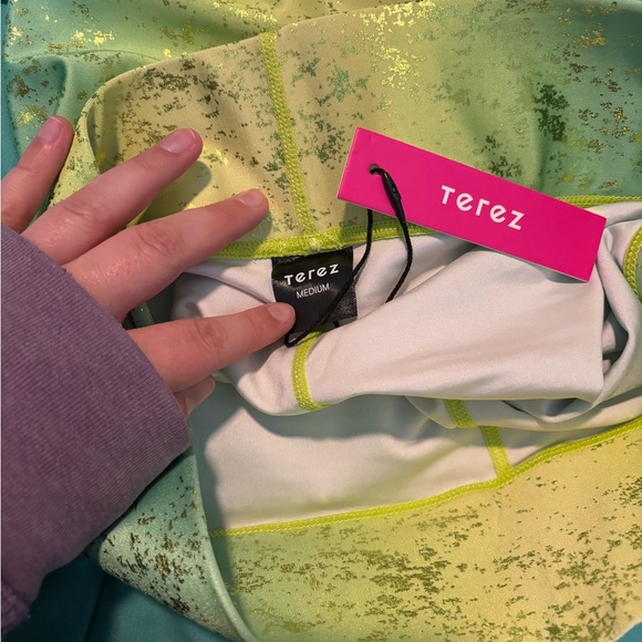 NWT Terez Pistachio Haze Foil Balayage Legging, size M - Picture 4 of 5